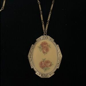 Vintage 1928 Art Deco style Floral Pendant and Necklace